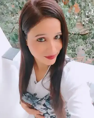 Call Girls in Bansgaon